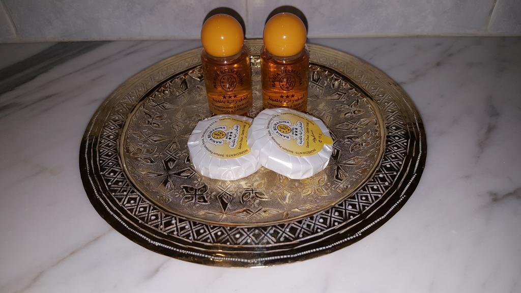 Rania Belmadina Hotel Casablanca Extérieur photo