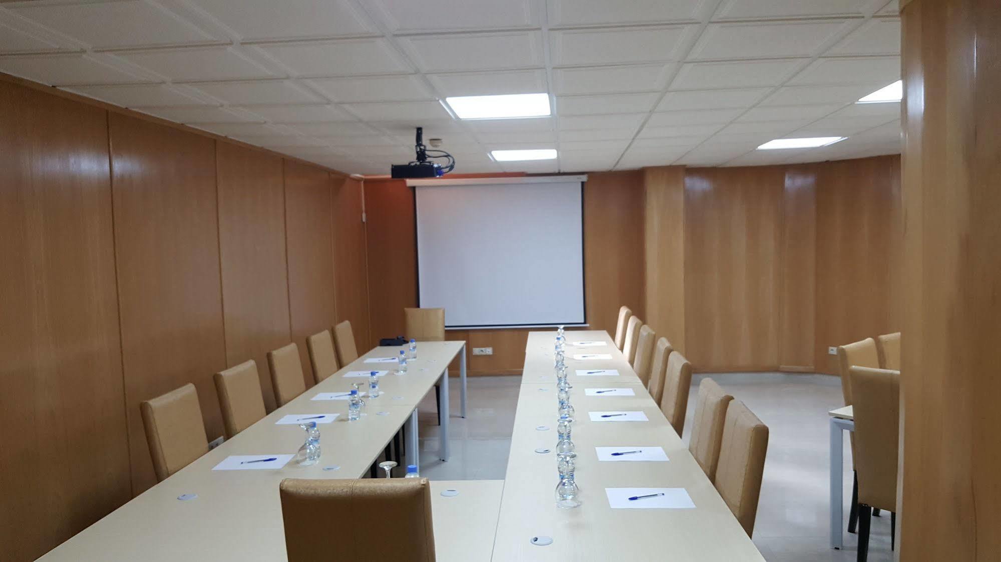 Rania Belmadina Hotel Casablanca Extérieur photo